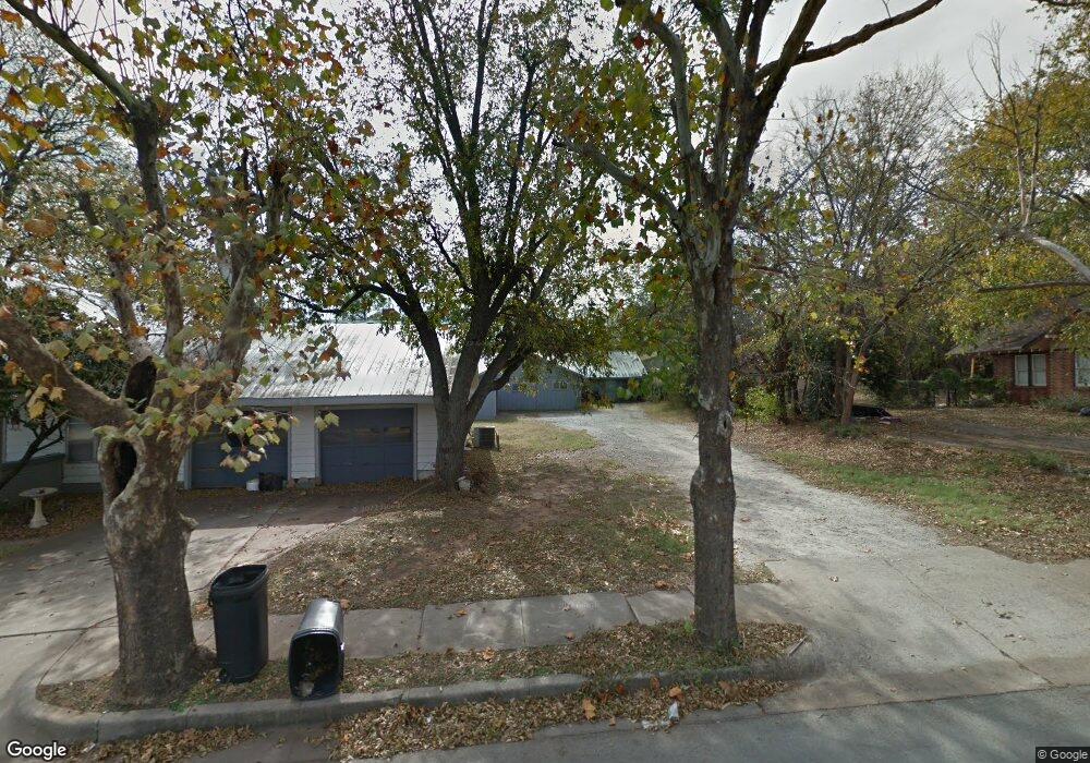 805 W Spring St, Weatherford, TX 76086 - photo 1