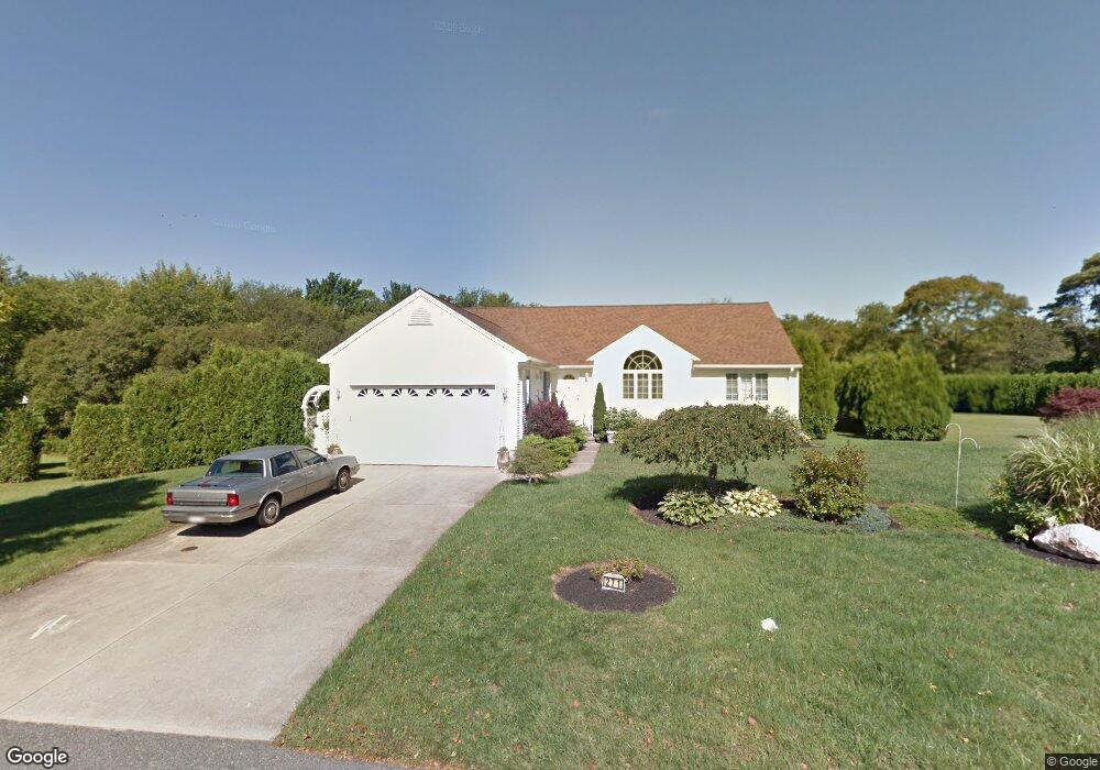 271 Moss St, South Dartmouth, MA 02748 - photo 1