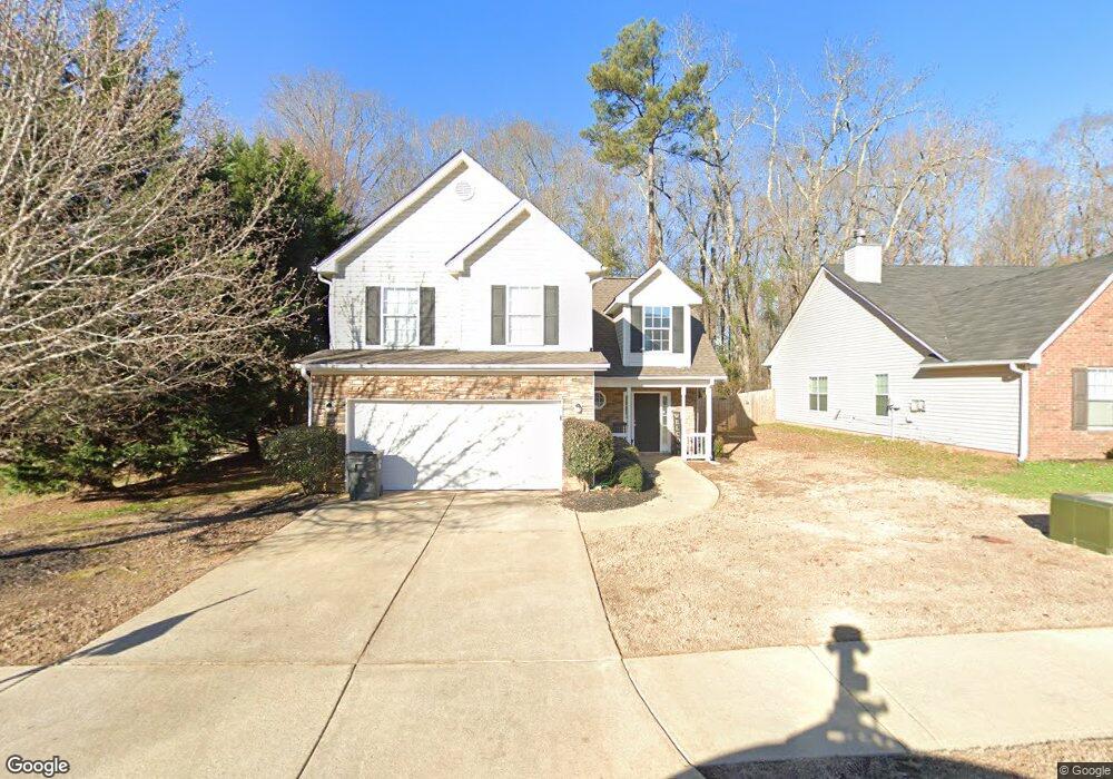 1569 Queen Elizabeth Dr unit 3, Locust Grove, GA 30248 - photo 1