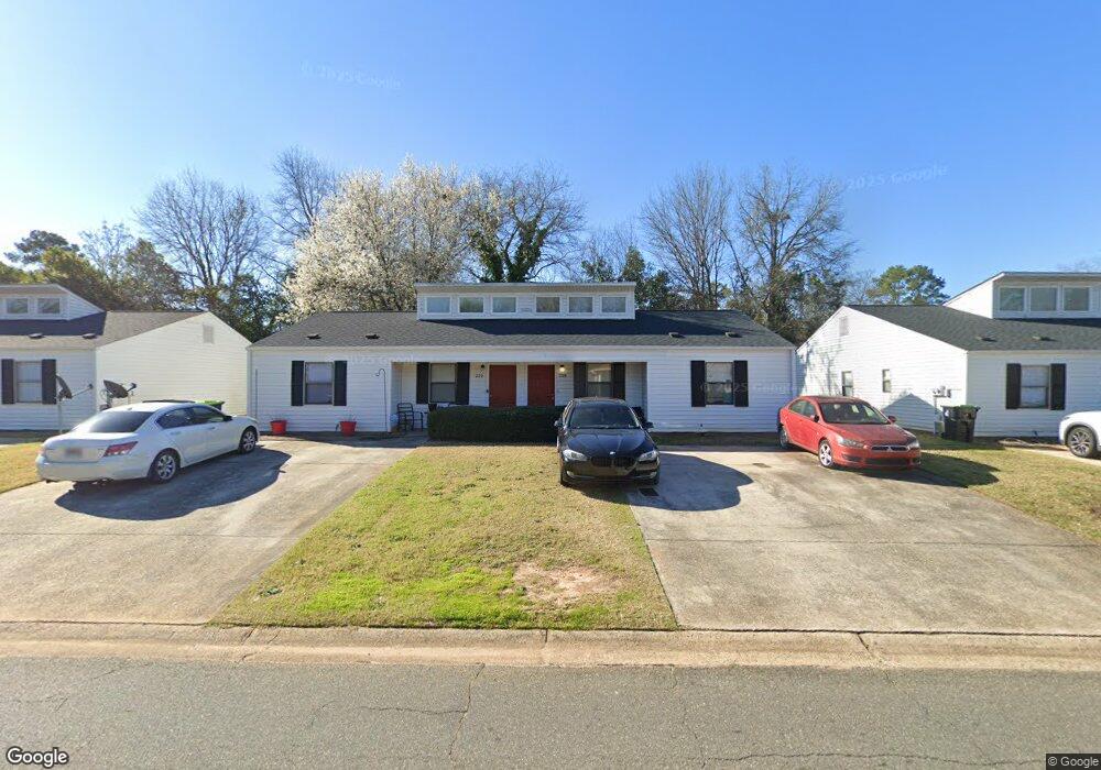 218 Woodcrest Cir, Warner Robins, GA 31093 - photo 1