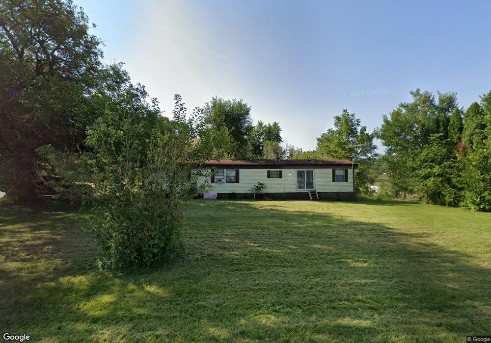 2803 Chestnut St, Columbus City, IA 52737 - photo 1