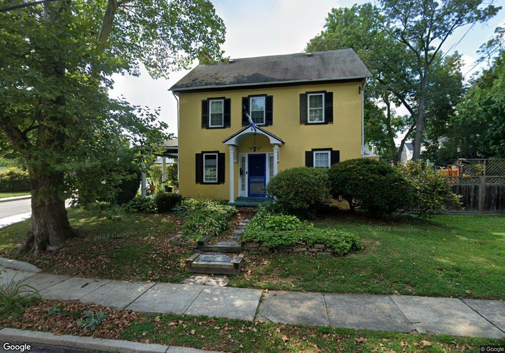 401 Edgewood Dr, Ambler, PA 19002 - photo 1