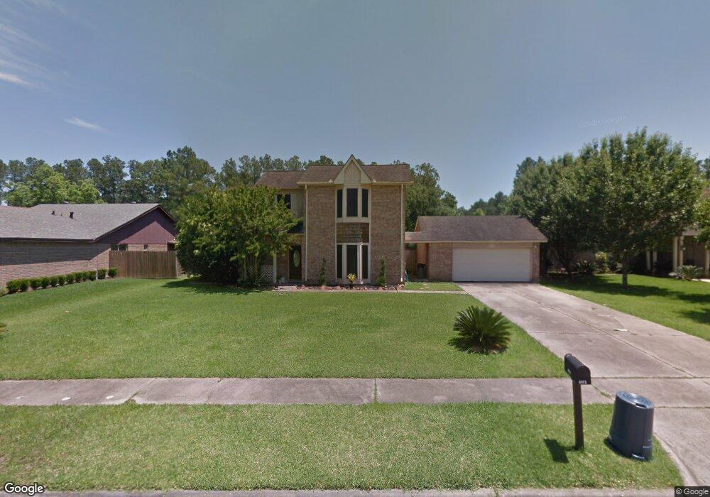 1112 Londonderry Ave, Friendswood, TX 77546 - photo 1