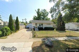 2715 Navaho Rd, Waukegan, IL 60087