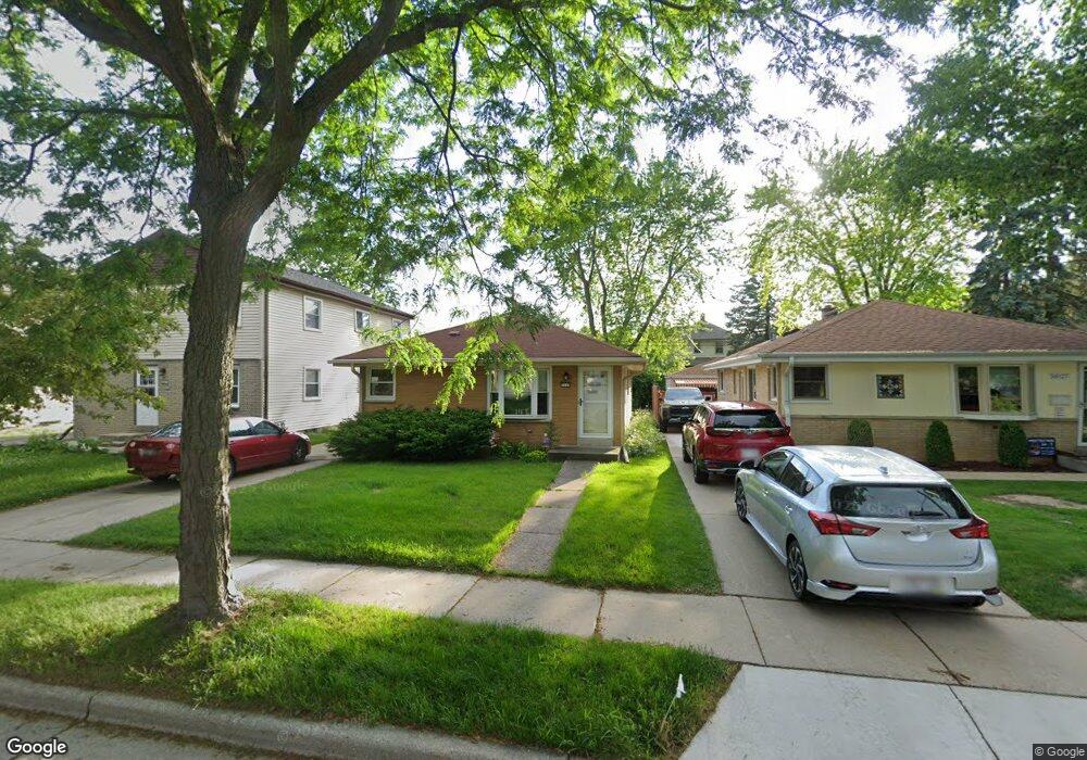 5025 N 126th St, Butler, WI 53007 - photo 1