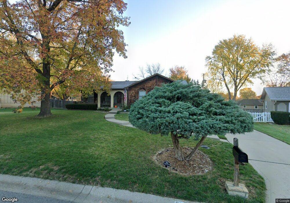 116 Ralph Dr, Lansing, KS 66043 - photo 1