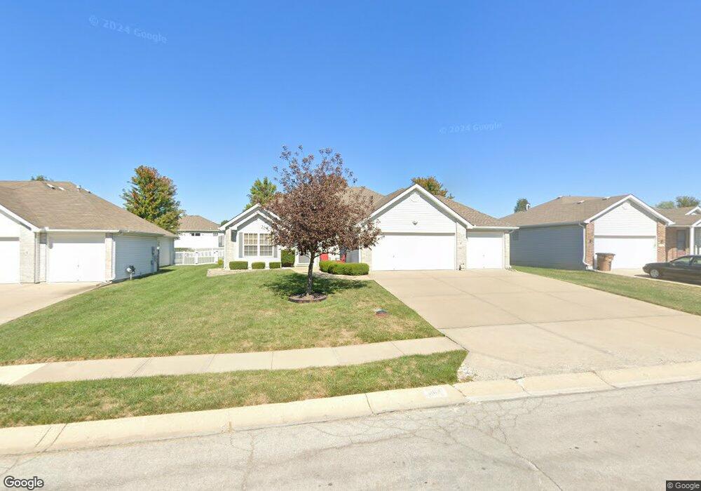 1014 Carlisle Dr, Raymore, MO 64083 - photo 1