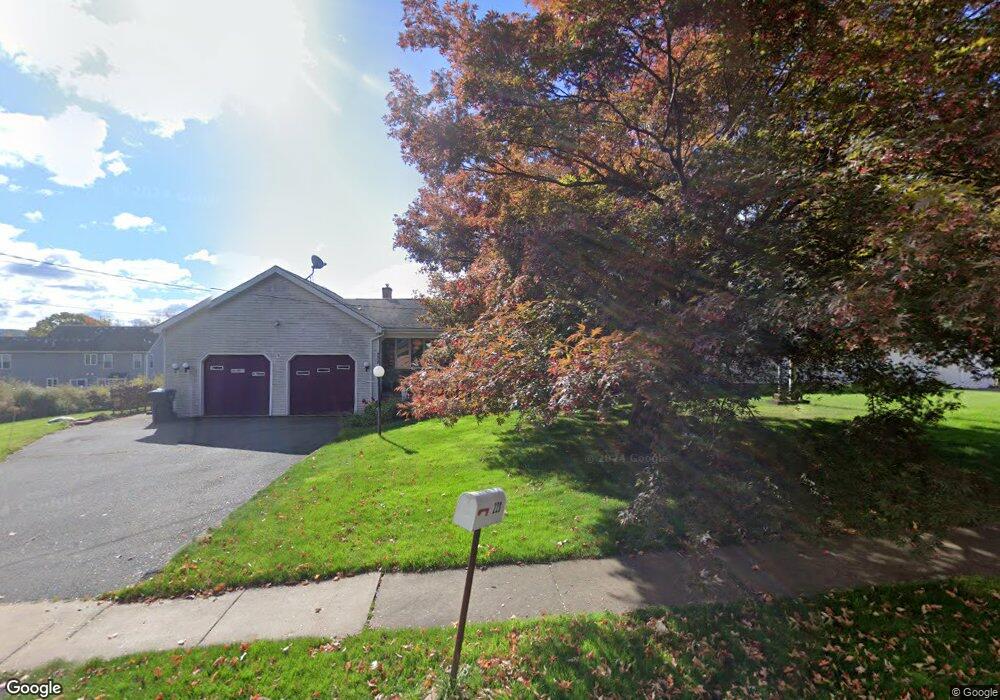 228 Hart St, Southington, CT 06489 - photo 1