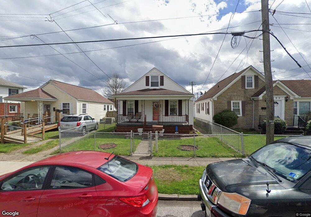 402 17th St, Dunbar, WV 25064 - photo 1