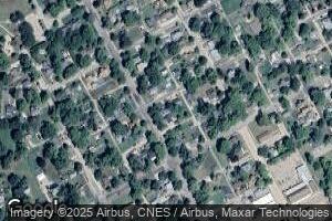 610 Main St, Henry, IL 61537