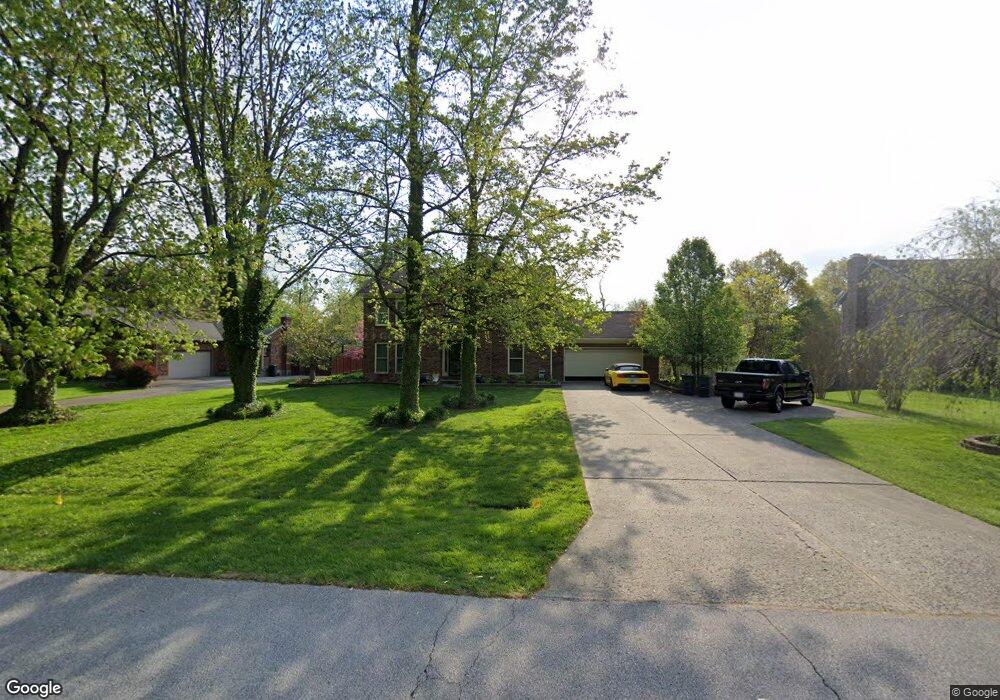 3020 Fairway Dr, Floyds Knobs, IN 47119 - photo 1