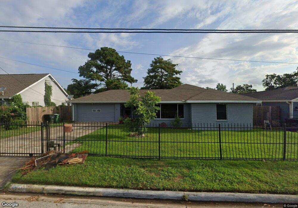 617 Moody St, Houston, TX 77009 - photo 1
