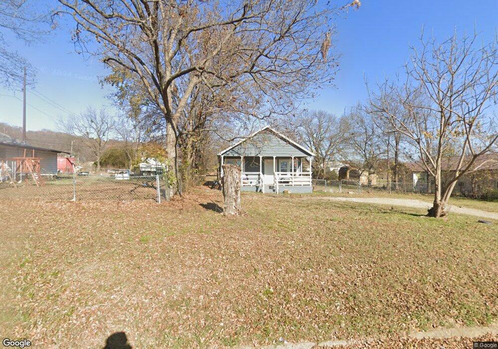 106 E Merrick St, Henryetta, OK 74437 - photo 1