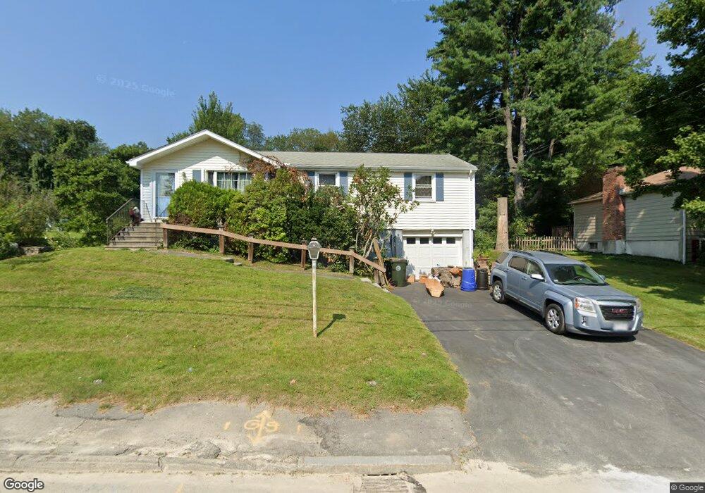 64 Standish Rd, Bellingham, MA 02019 - photo 1