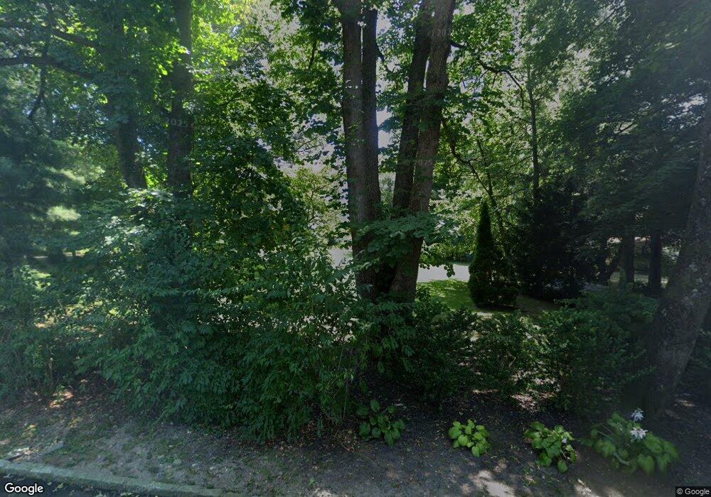 12 Harbor Acres Rd, Sands Point, NY 11050 - photo 1