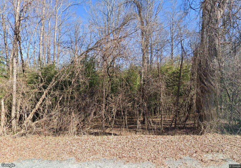 6265 Lake Front Rd, High Point, NC 27263 - photo 1