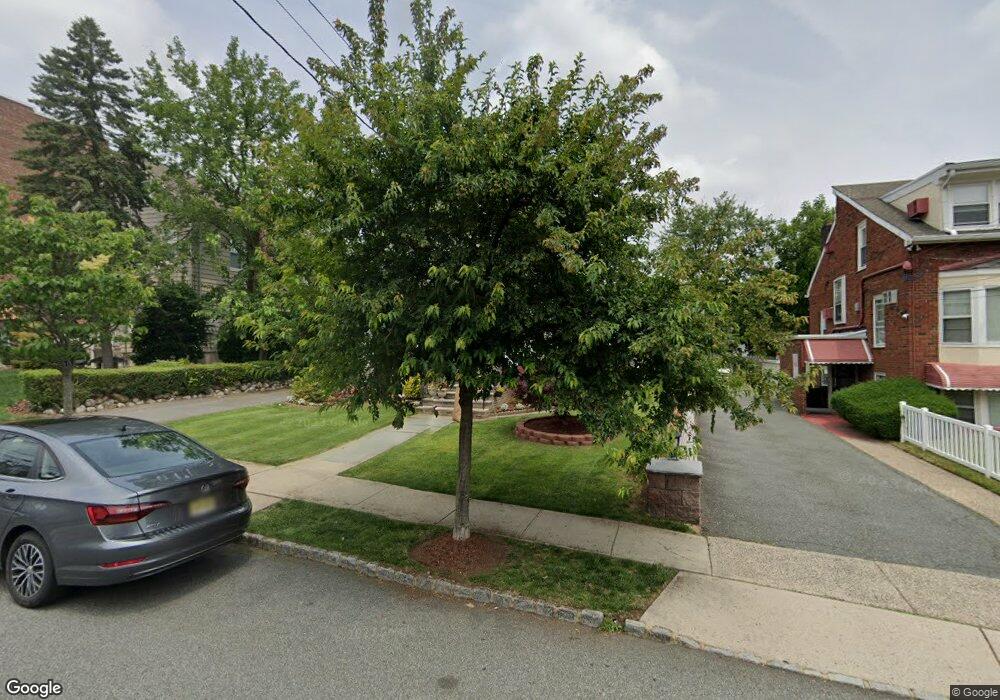 140 Walnut St, Montclair, NJ 07042 - photo 1