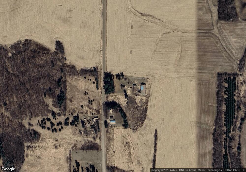 671 17 1/2 St, Hillsdale, WI 54733 - photo 1