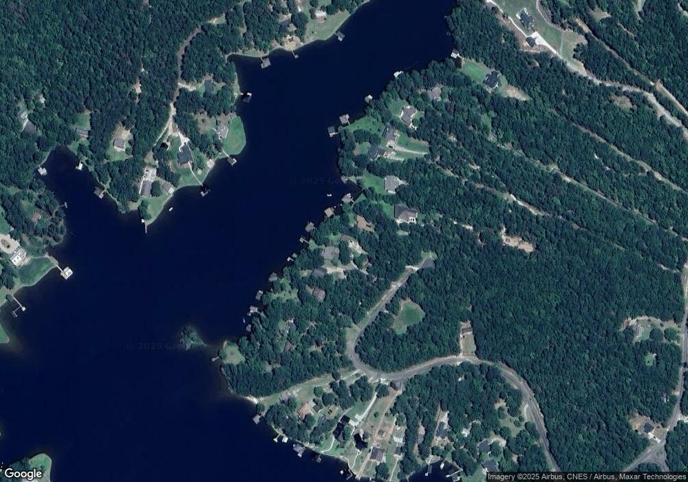 144 Island Dr NE, Milledgeville, GA 31061 - photo 1