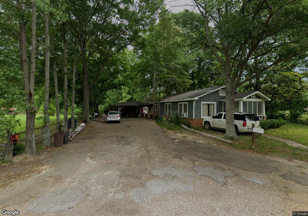 27 Meadowbrook Dr, Laurel, MS 39440 - photo 1