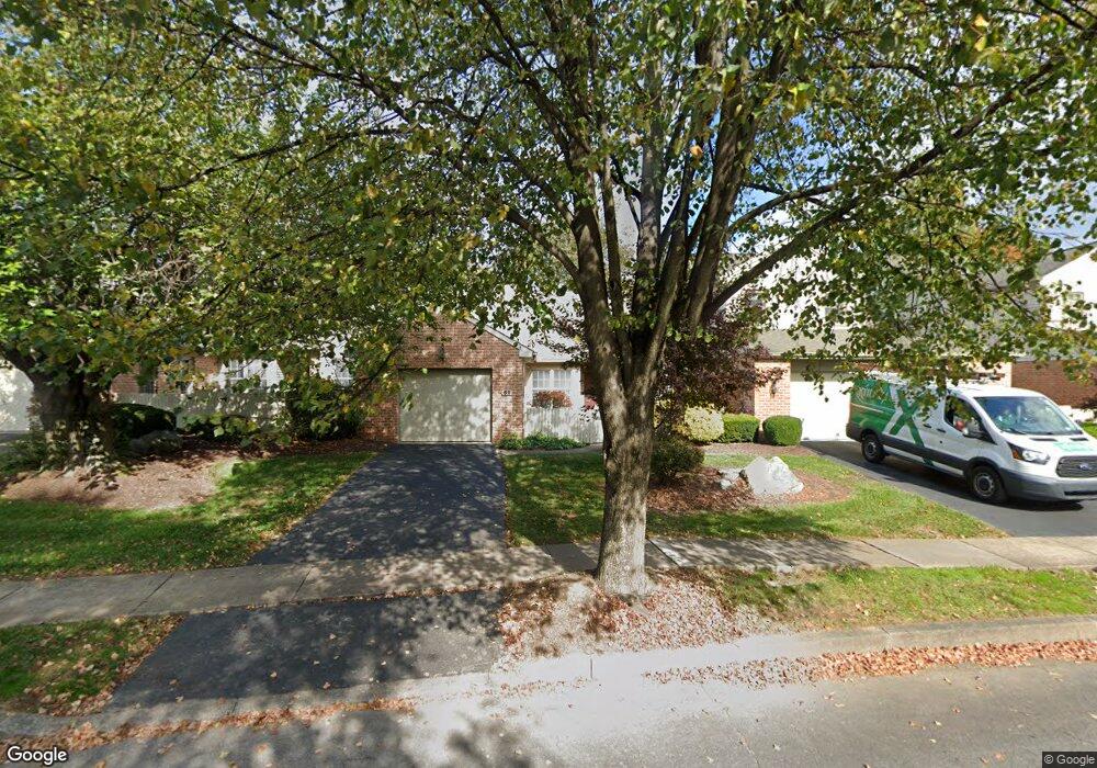 61 Leearden Rd, Hershey, PA 17033 - photo 1