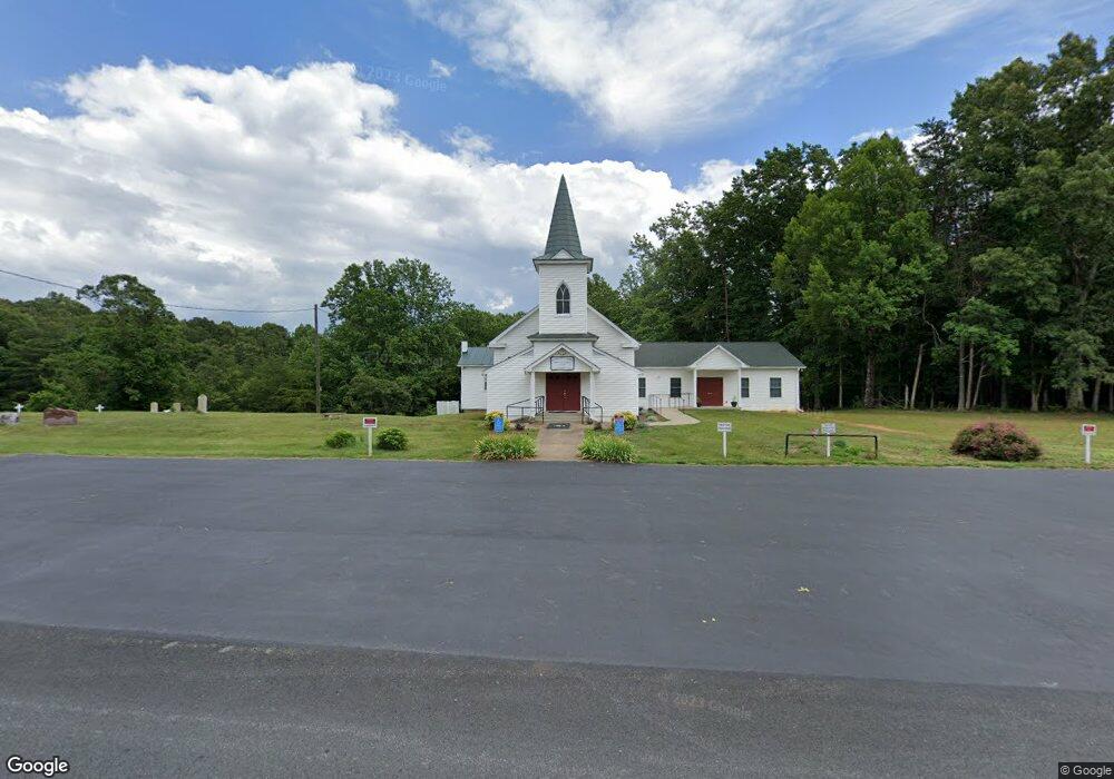 6045 Advance Mills Rd, Ruckersville, VA 22968 - photo 1