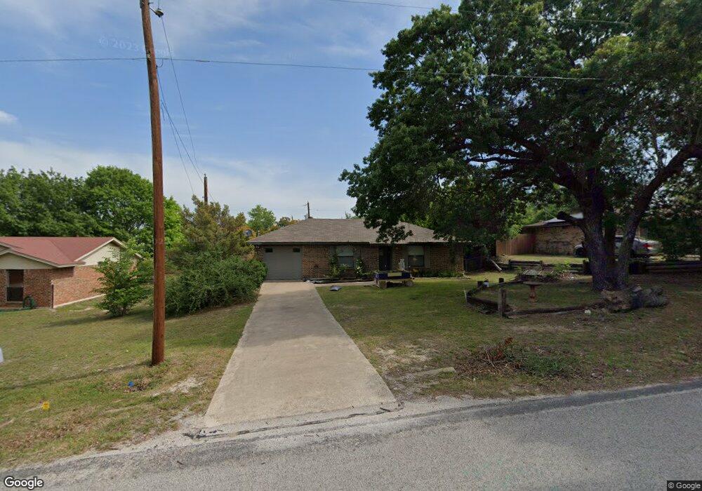 1505 Scotland Ave, Azle, TX 76020 - photo 1