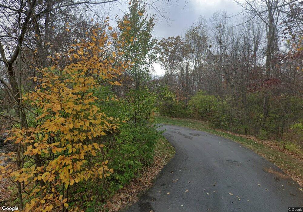 4620 Meadow View Dr, Lima, OH 45805 - photo 1