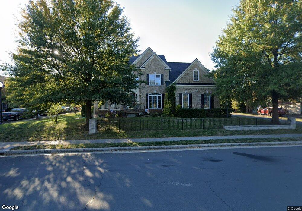 25781 Donovan Dr, Chantilly, VA 20152 - photo 1