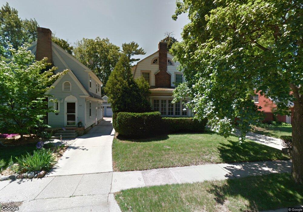 1410 Hess Ave, Lansing, MI 48910 - photo 1