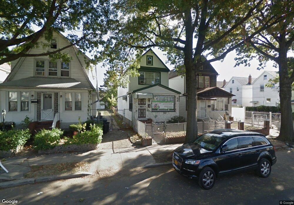 11545 170th St, Jamaica, NY 11434 - photo 1