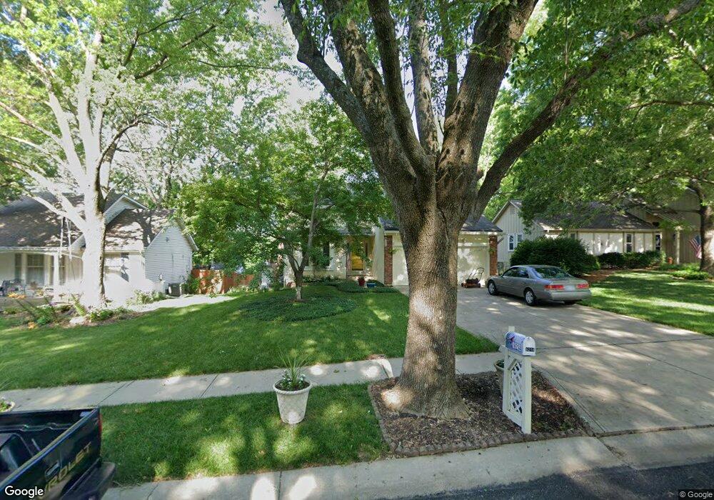 8214 Noland Rd, Lenexa, KS 66215 - photo 1