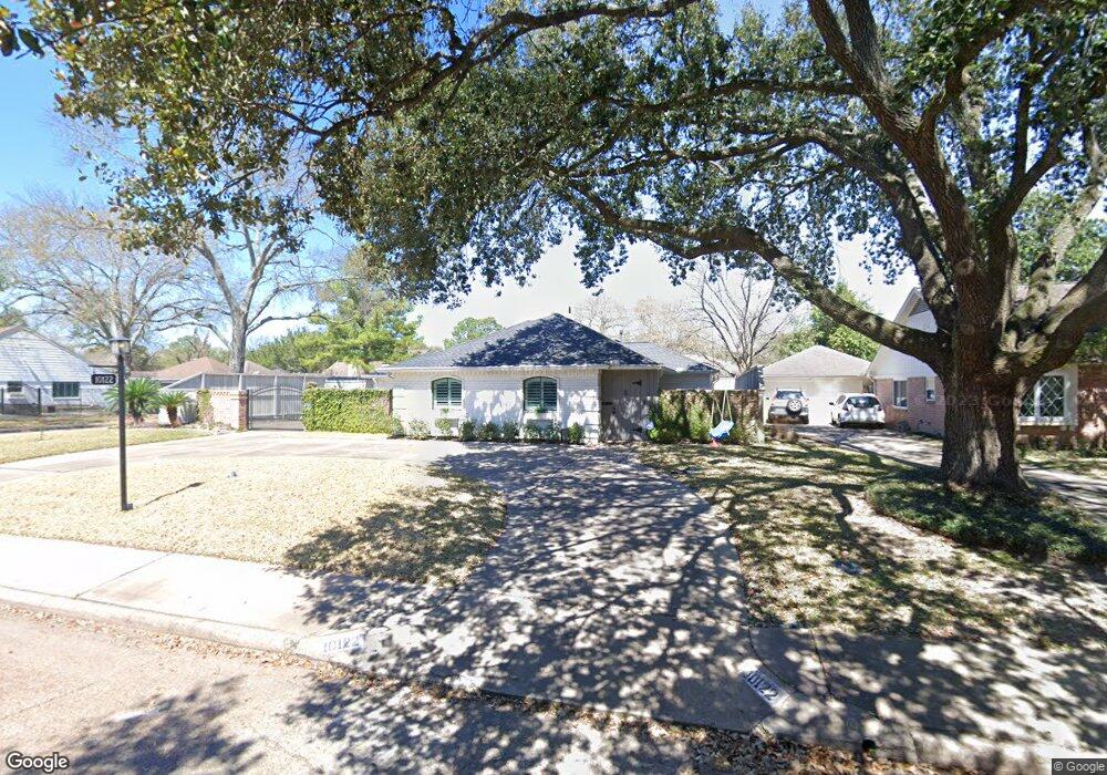 10122 Del Monte Dr, Houston, TX 77042 - photo 1