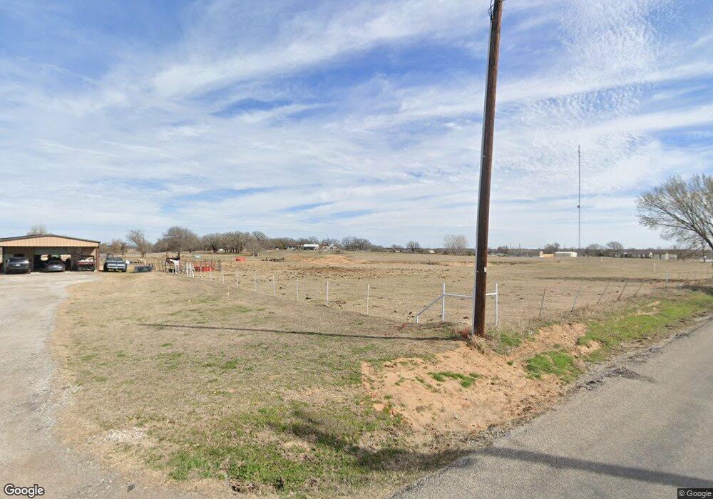 210 Lazy b Ln, Springtown, TX 76082 - photo 1