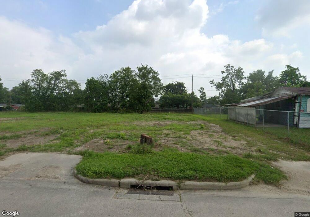 2151 Hopper Rd, Houston, TX 77093 - photo 1