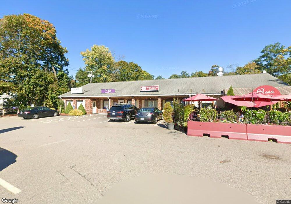 667 South St unit 1, Wrentham, MA 02093 - photo 1