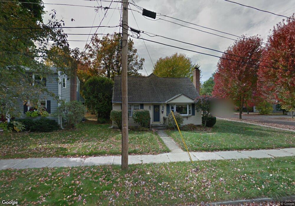 35 Roseade Pkwy, Burlington, VT 05408 - photo 1