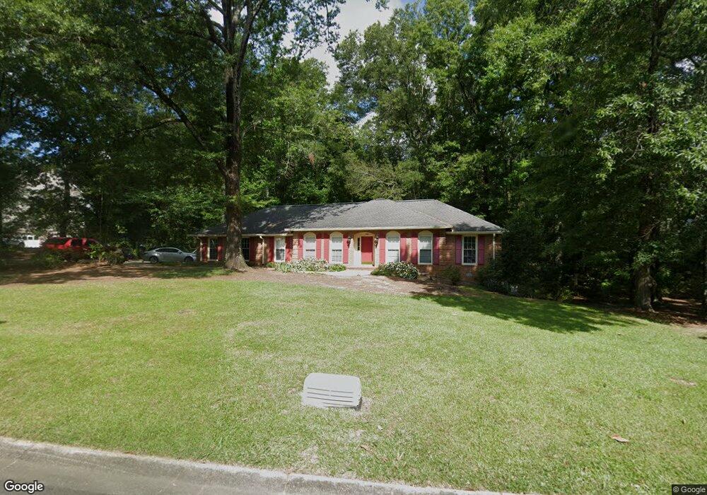 320 Castlegate Rd, Macon, GA 31210 - photo 1