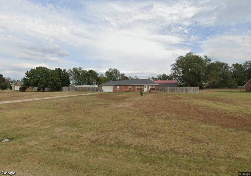 43309 Belle Brook Cir, Shawnee, OK 74804 - photo 1