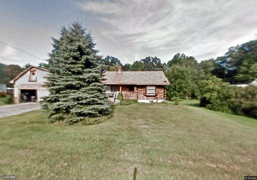 243 Kendall St, Franklin, NH 03235 - photo 1