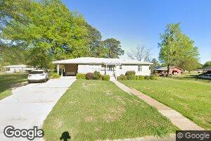 2509 Meg Dr, Linden, AL 36748