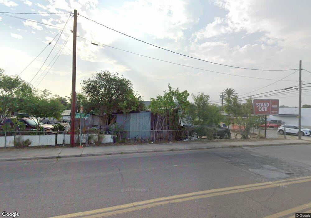 2207 Springfield Ave, Laredo, TX 78040 - photo 1