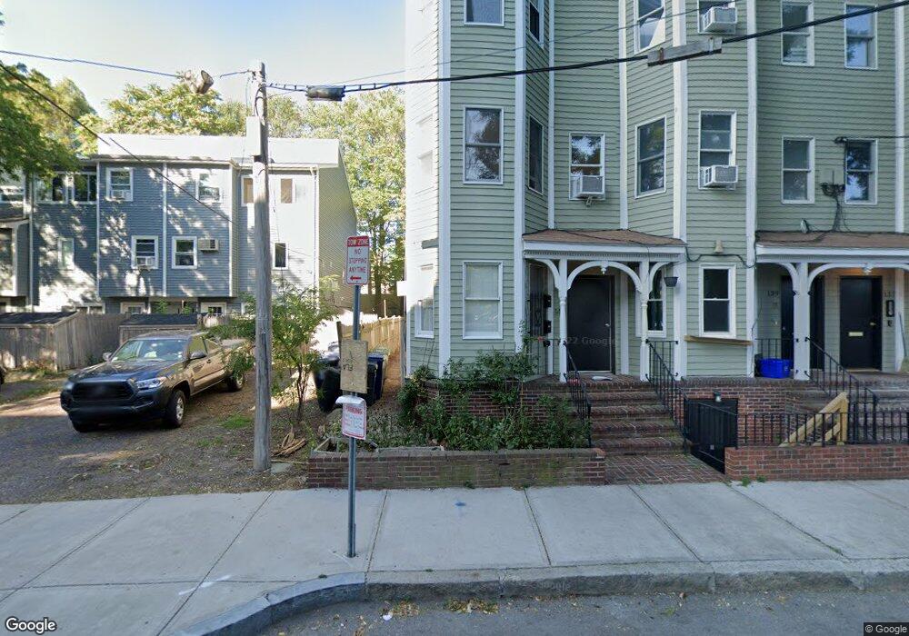 141 Erie St unit 2,141, Cambridge, MA 02139 - photo 1