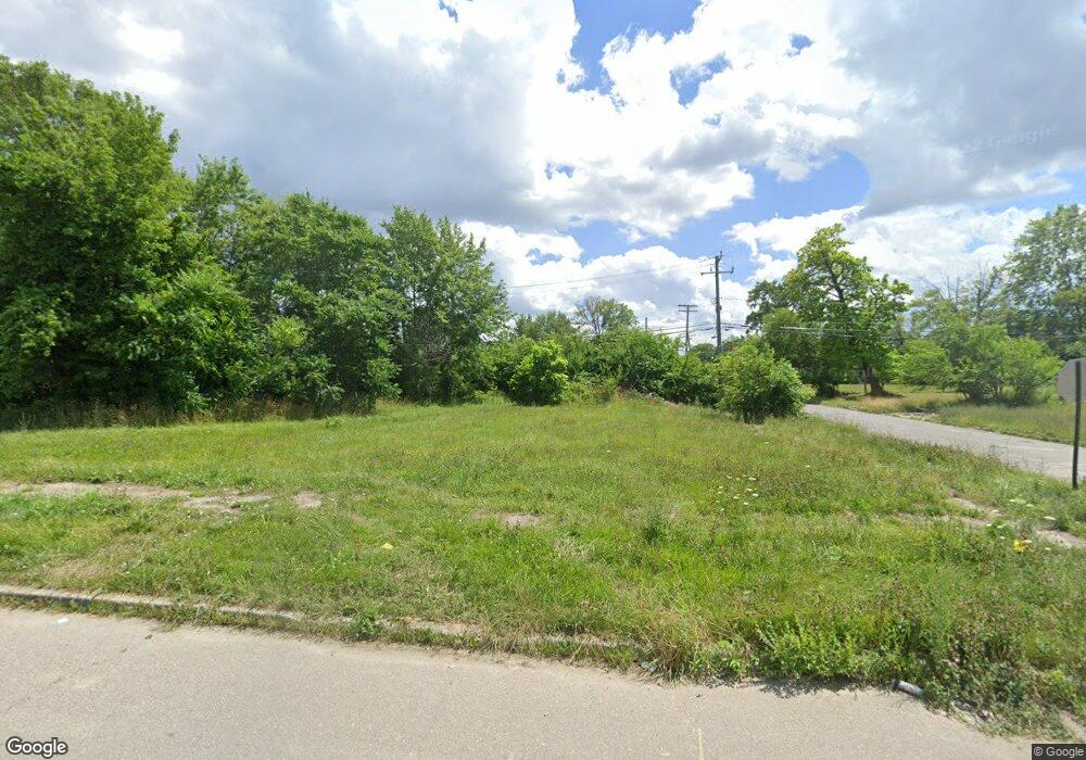 347 Tuxedo St, Highland Park, MI 48203 - photo 1