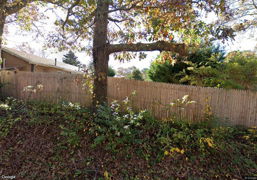 220 W Spring St, Vineyard Haven, MA 02568 - photo 1