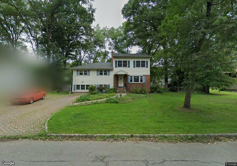 25 Kenneth Ct, Florham Park, NJ 07932 - photo 1