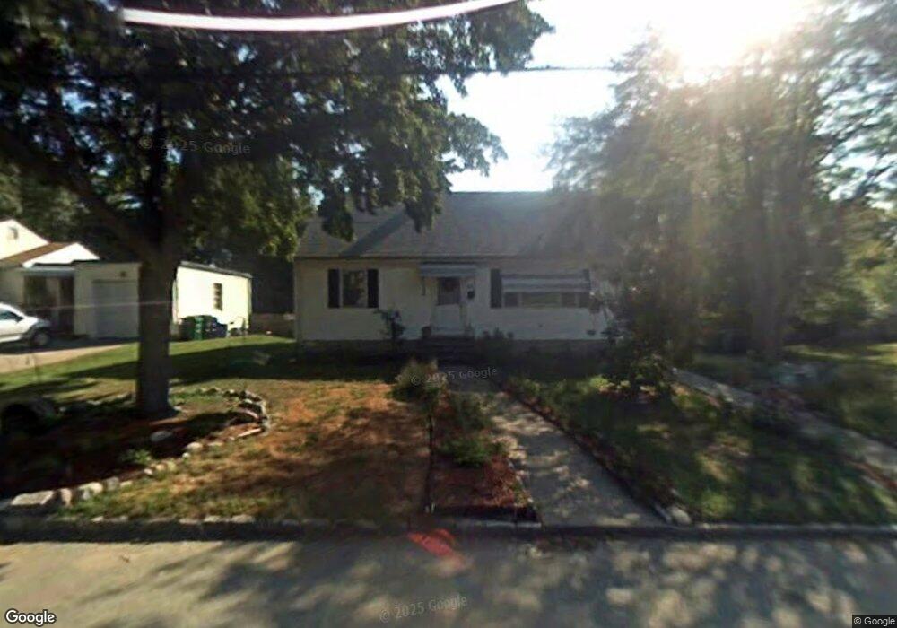 42 Spywood Ave, Warwick, RI 02888 - photo 1