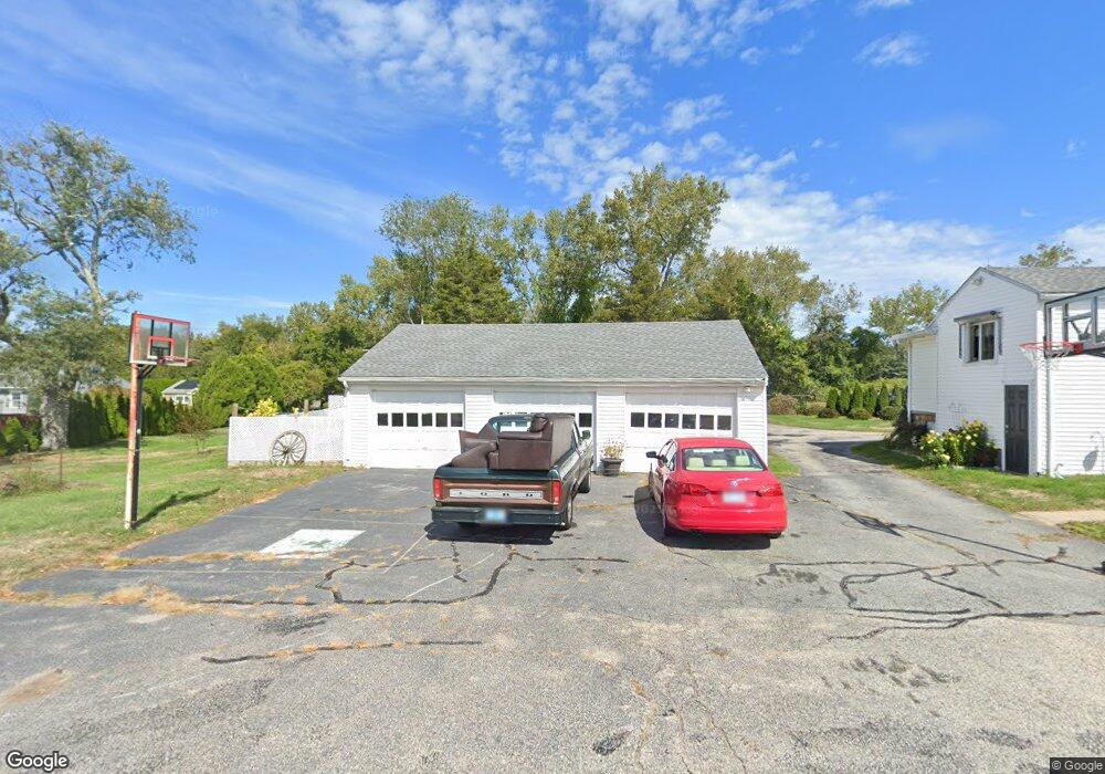 8 Family Ln unit 2, Westerly, RI 02891 - photo 1