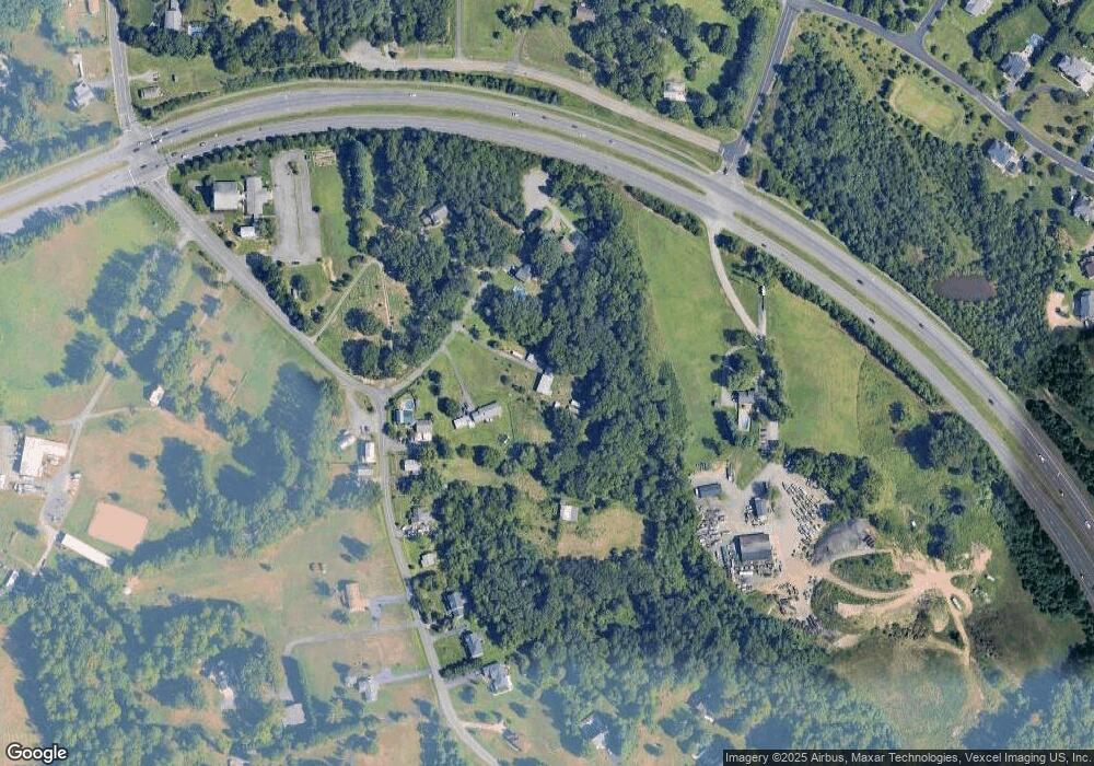 7651 Jaspers Branch Ct, Manassas, VA 20111 - photo 1