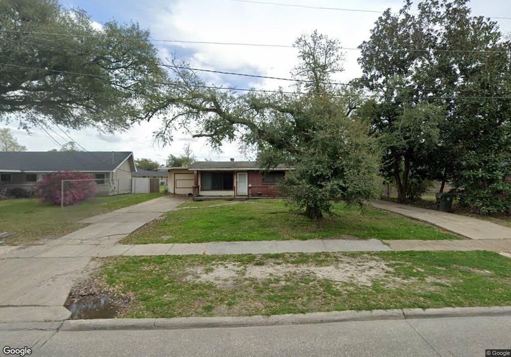 2213 5th Ave, Lake Charles, LA 70601 - photo 1